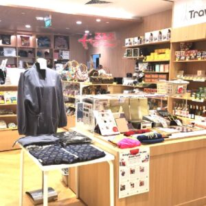 2022年3月26日・27日シンガポールにある JTBトラベルサロン高島屋S.C 店内 JTBるるぶギフトショップ店内「第一弾ショールームストア」の風景